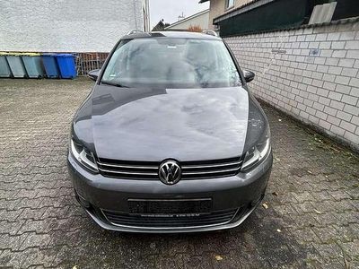 Gebraucht 2010 VW Touran Highline Van / Kleinbus | 8.350 € (Fairer Preis)