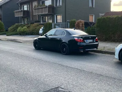 Gebraucht BMW 530 258 PS (189 kW) 2005 Schwarz Limousine
