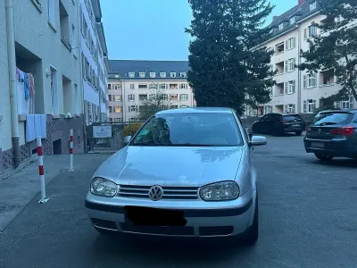 Gebraucht VW Golf IV 75 PS (55 kW) 2002 Grau Kleinwagen