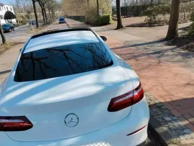 Second-hand Mercedes E220