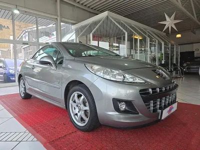 Usata Peugeot 207 CC Roland Garros 120 CV (88 kW) 2010 Grigio Cabrio