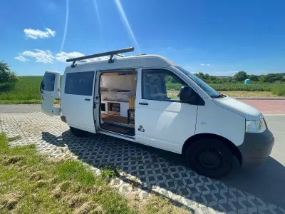Gebraucht VW Multivan 139 PS (102 kW) 2008 Weiß Van / Kleinbus