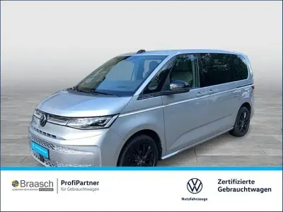 Gebraucht VW Multivan Style 150 PS (110 kW) 2023 Silber Van / Kleinbus