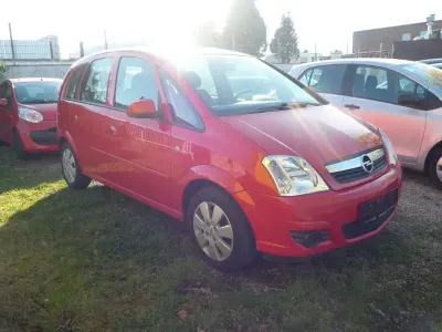 Używany Opel Meriva Edition 105 KM (77 kW) 2009 Czerwony Minivan