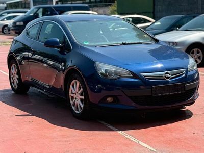 Opel Astra GTC