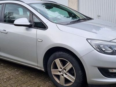 gebraucht Opel Astra 1.6cdti, 110PS Bj 2015, PDC, 190tkm Tüv 04/25
