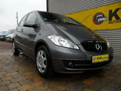 Gebraucht Mercedes A150 95 PS (69 kW) 2009 Grau Kleinwagen