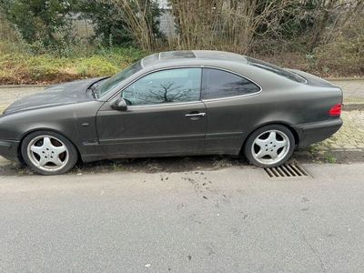 gebraucht Mercedes CLK320 Fahrbereit