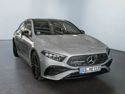 Gebraucht Mercedes A200 AMG 163 PS (119 kW) 2025 Silber Limousine