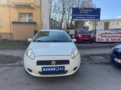Gebraucht Fiat Grande Punto Dynamic 77 PS (56 kW) 2009 Weiß Kleinwagen