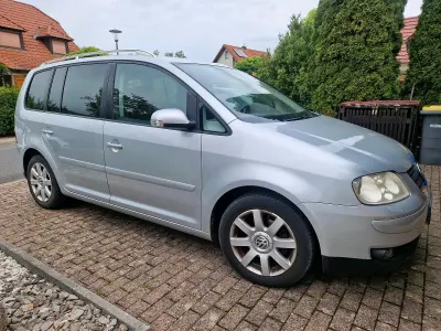 Gebraucht VW Touran 150 PS (110 kW) 2004 Silber Van / Kleinbus