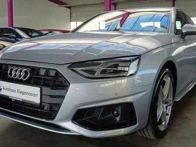 Gebraucht Audi A4 Sport 204 PS (150 kW) 2022 Florettsilber Limousine