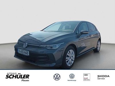 Grau (delfingrau metallic) Gebraucht 2024 VW Golf VIII Life Limousine | 24.535 € (Fairer Preis)