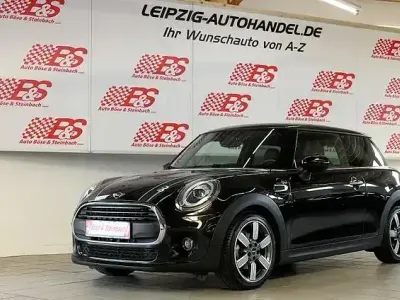 Second-hand Mini ONE 102 CP (75 kW) 2020 Negru Hatchback