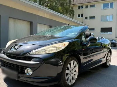 Gebraucht Peugeot 207 CC 120 PS (88 kW) 2009 Schwarz Cabrio