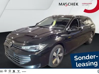 Gebraucht VW Passat IQ Drive 150 PS (110 kW) 2025 Grenadillschwarz metallic Kombi