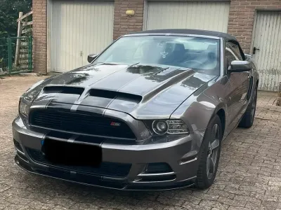 Gebraucht Ford Mustang 305 PS (224 kW) 2014 Grau Cabrio