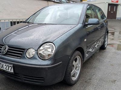 Gebraucht VW Polo Basis 64 PS (47 kW) 2003 Grau Limousine