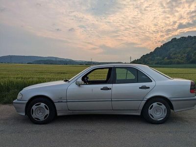 Mercedes C180