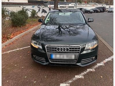Używany Audi A4 120 KM (88 kW) 2009 Zielony Sedan/Limuzyna