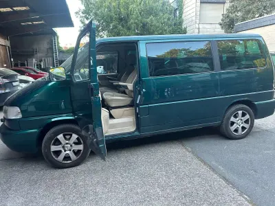 Gebraucht VW T4 131 PS (96 kW) 2002 Grün Van