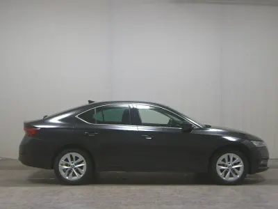 Gebraucht Skoda Octavia Style 150 PS (110 kW) 2022 Schwarz Limousine