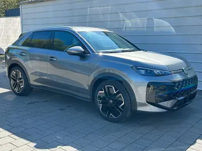 Nuova VW T-Roc R-line 150 CV (110 kW) 2026 Grigio SUV