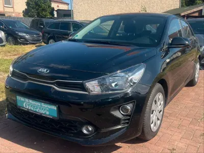 Gebraucht Kia Rio Edition 7 84 PS (61 kW) 2021 Schwarz Limousine