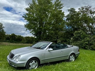Gebraucht Mercedes CLK230 Elegance 197 PS (144 kW) 1999 Silber Cabrio