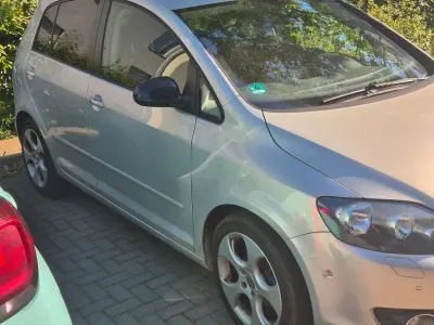 Gebraucht VW Golf Plus Cross 122 PS (89 kW) 2009 Silber Van / Kleinbus