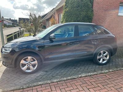 Gebraucht Audi Q3 140 PS (102 kW) 2012 Schwarz SUV