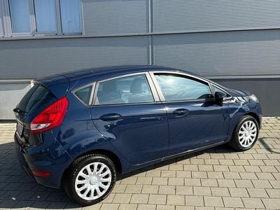 Gebraucht Ford Fiesta 60 PS (44 kW) 2009 Blau Kleinwagen