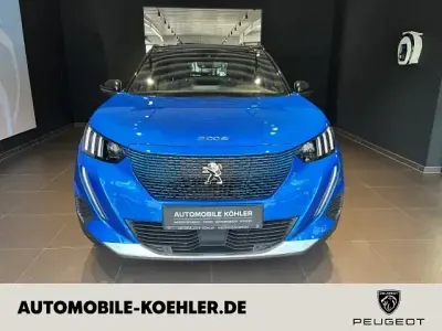 Gebraucht Peugeot e-2008 GTi 100 kW (136 PS) 2023 Blau SUV