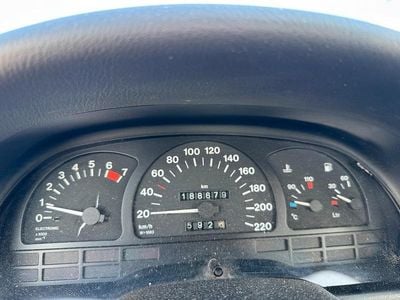 Gebraucht Opel Vectra 75 PS (55 kW) 1993 Grau Limousine