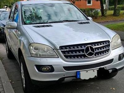 Mercedes ML280