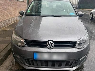 Gebraucht VW Polo 89 PS (65 kW) 2010 Grau Kleinwagen