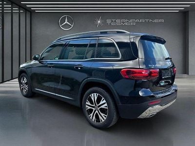 Mercedes GLB200