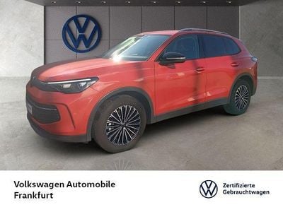 Gebraucht VW Tiguan Goal 150 PS (110 kW) 2025 Rot SUV