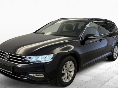 Gebraucht VW Passat Business 150 PS (110 kW) 2023 Schwarz Kombi