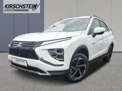 Używany Mitsubishi Eclipse Cross Edition 188 KM (138 kW) 2021 Biały SUV