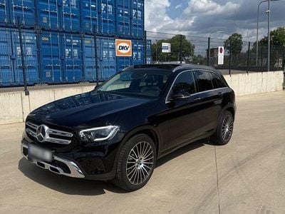 Usata Mercedes GLC200 163 CV (119 kW) 2020 Nero SUV