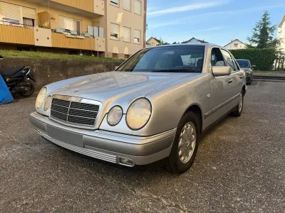 Gebraucht Mercedes E200