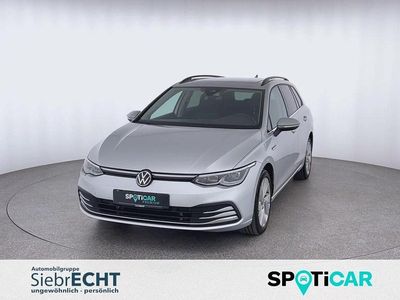 Używany VW Golf VIII Style 150 KM (110 kW) 2022 Srebrny Hatchback