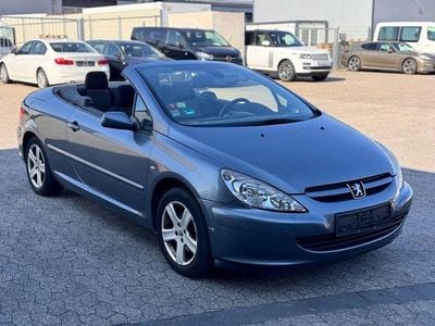 Usata Peugeot 307 CC 136 CV (100 kW) 2004 Grigio Cabrio