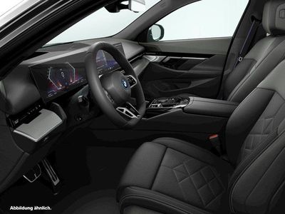 Second-hand BMW 550e Comfort Edition 489 CP (359 kW) 2025 Negru Berlinǎ