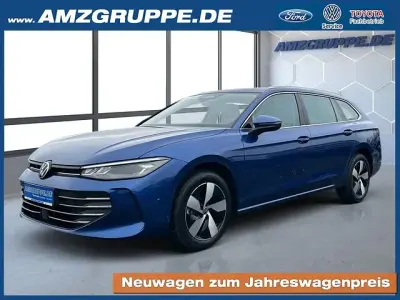 Gebraucht VW Passat Business 150 PS (110 kW) 2022 Reefblue Kombi