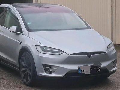 Silber Gebraucht 2016 Tesla Model X SUV | 25.500 € (Superpreis)