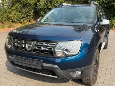 Gebraucht Dacia Duster Prestige 125 PS (91 kW) 2016 Blau SUV