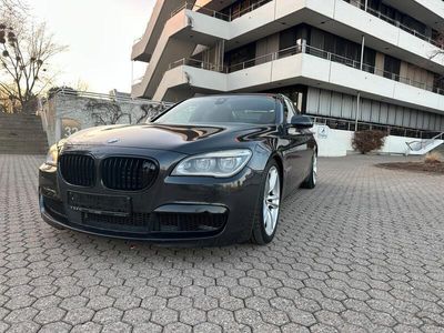 BMW 750