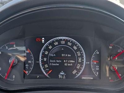 Usata Opel Insignia 170 CV (125 kW) 2016 Bianco Station wagon